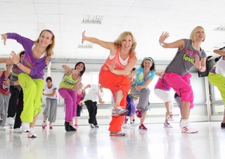 Dance Fitness with Nevena & Goran – Kuduro Booty Shake