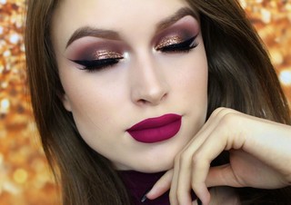 Brown Smokey Eyes and Berry Lips a Fall Makeup Tutorial